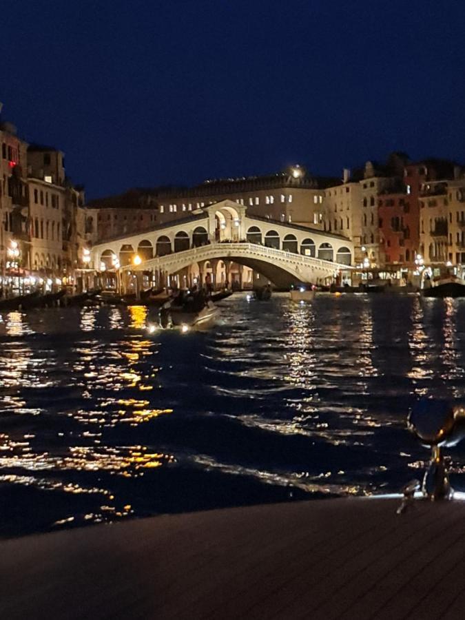 San Marco Romantic Rooms เวนิส ภายนอก รูปภาพ